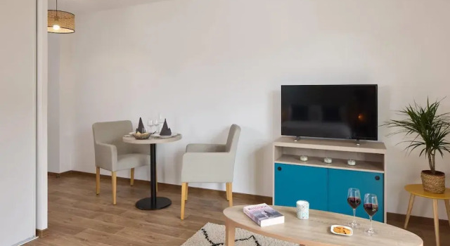 Студия Standard Quality Aparthotel Valenciennes