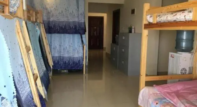 宜必思昆明火车站酒店Ibis Kunming Railway Station, Book Hotel Kunming Yunnan, nær Kunming Hall