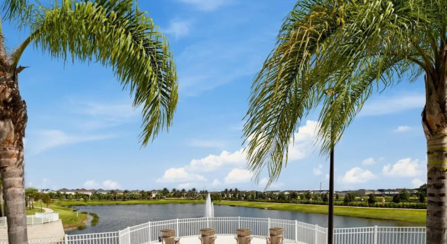 Коттедж 9BR Solara Villa w Pool Themed Rooms