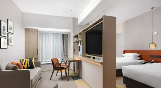 Двухместный люкс Home2 Suites by Hilton Jinan Tangye Sunac Land