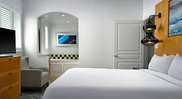 Двухместный номер Standard с балконом и с частичным видом на океан Marriotts Ocean Pointe