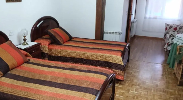 The Garden House 1975 la casa de la pradera, Забронировать Дом для отпуска Виллы Леона, Вилла