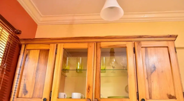 Двухместные апартаменты с видом на горы Kingston Sunset Guest Apartment I