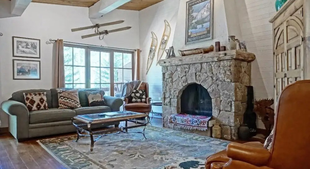 Davos Trail 2586 East - 5 Br Home