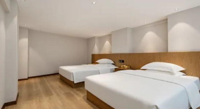 Люкс Deluxe Nverqing Resort Hotel (Enshi Tujia Girl's Town)