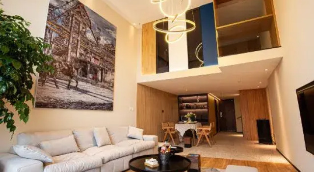 Люкс c 1 комнатой Kunming Benke Apartment (Baiyun Road Subway Station)