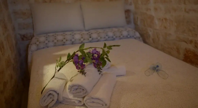 Trullo Milù, Book Hotel Hotels in Murgia with Parking, Parking