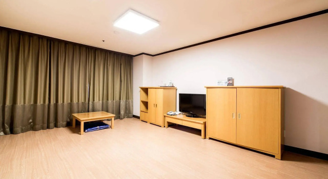 Hotel Miranda, Varaa Hotelli Gyeonggi Gyeonggi-do