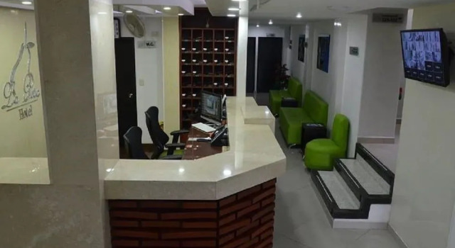 La Pera Hotel, Rezervovat Hotel Hotely v Santander s parkováním, Parkování