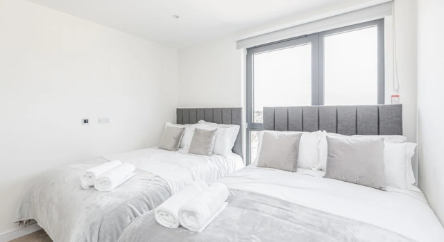 Emerald Apartments London