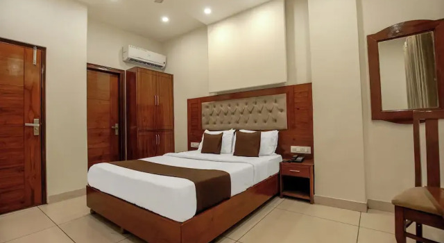 Номер Superior Hotel RK Residency Opposite ISBT Sector 43 Chandigarh