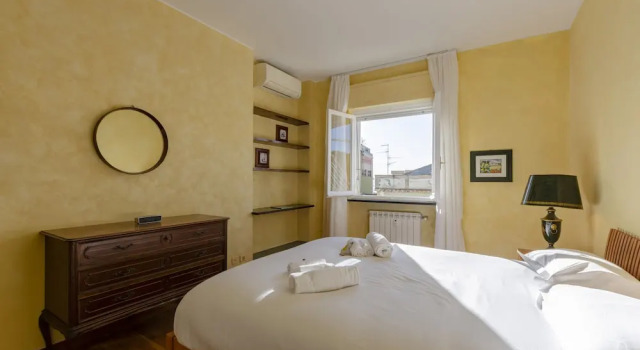 JOIVY Light Flat for 5 in the Heart of Bogliasco, Забронировать Апартаменты/квартира Больяско Итальянская Ривьера
