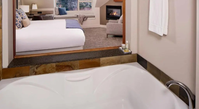 Номер Standard с частичным видом Chrysalis Inn & Spa Bellingham, Curio Collection by Hilton