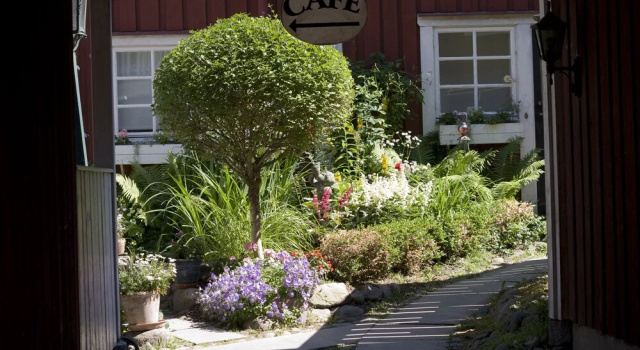 Garvaregården Hotel and B&B