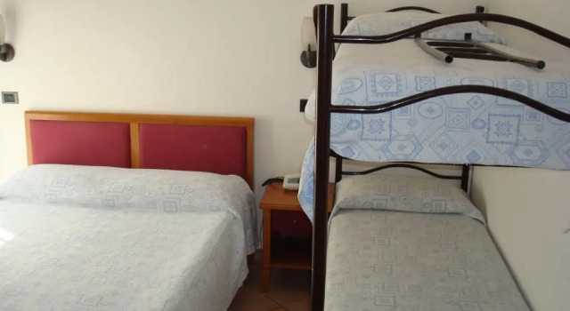 Четырёхместный номер Standard Albergo Cenni
