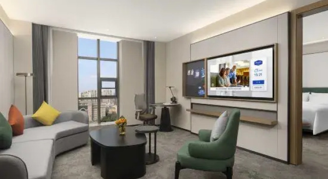 Люкс Business Yuzhou Hampton by Hilton