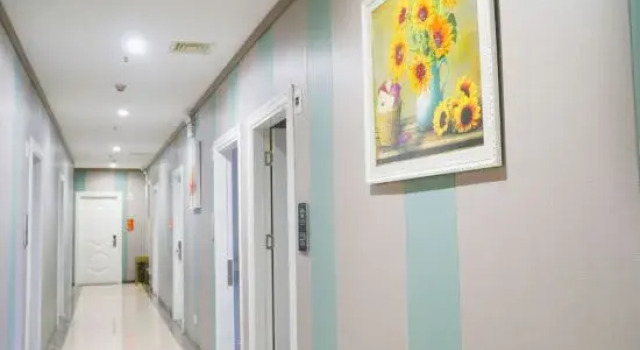 Jinhao Express Hotel, Boek Hotel Hotels in Guangdong met parkeren, Parkeren