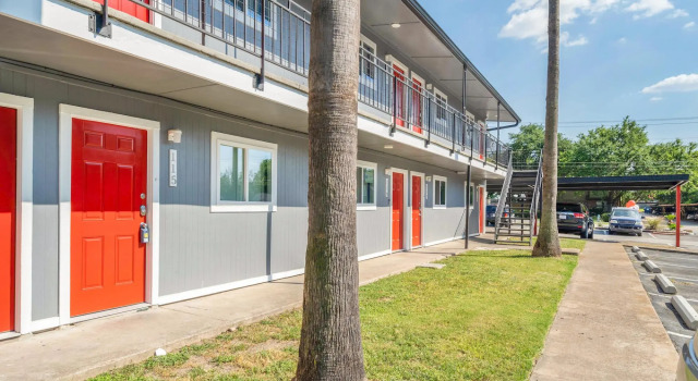Stylish 1BR Near UT Brentwood Evonify, จอง โรงแรม ออสติน Greater Austin