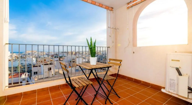 Апартаменты с видом на бассейн Apartamento Torrevieja Sunrise Atalayas
