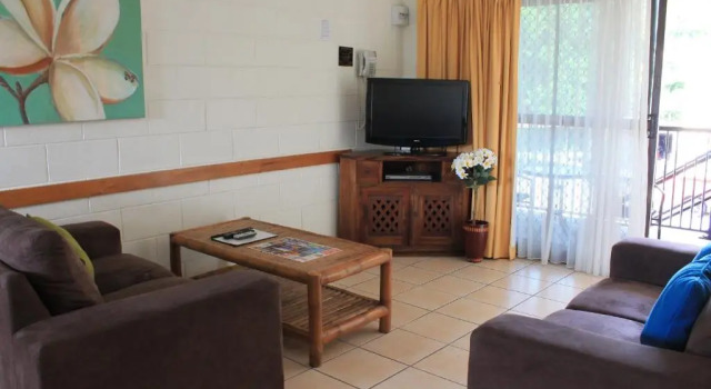 Апартаменты Oasis Inn Apartments