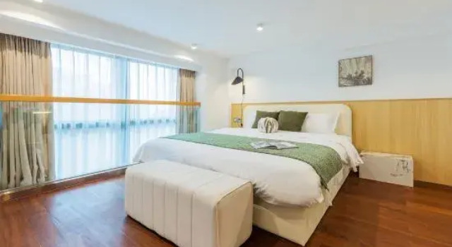 Люкс с 4 комнатами с видом на реку WF Apartment (Guangzhou Yongqing Fang Ruyifang Subway Station Branch)