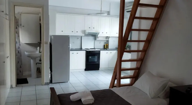 Апартаменты Deluxe Perissa Art Villa - Kitchen & Washing Machine