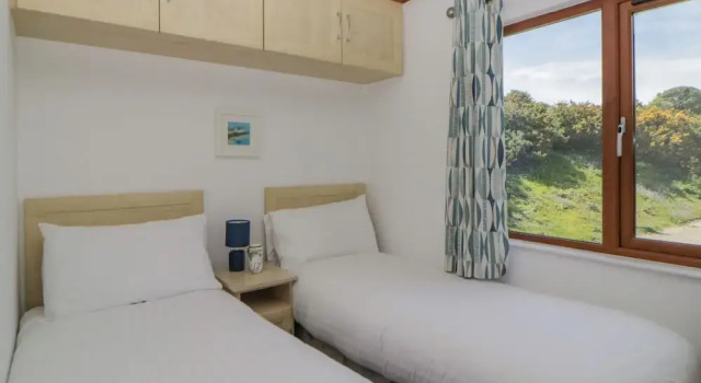 Three Views Lodge