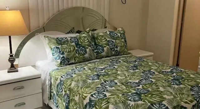 Camera Comfort Beautiful Condos Near Private Beach