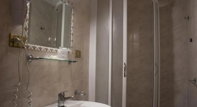 Трёхместный номер Hotel Le Orchidee