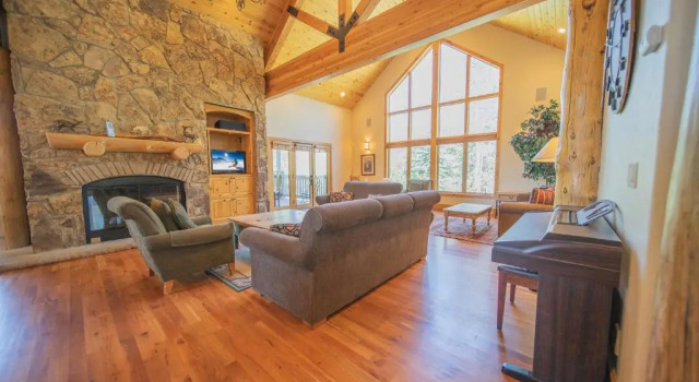 Goldenrod Home 6