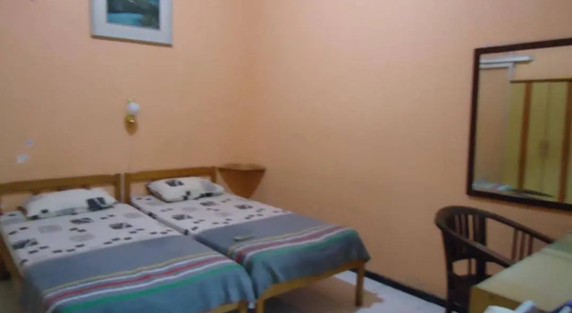 Riyadi Guest House Surabaya