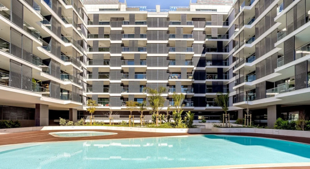 Modern Lisbon W Balcony AND Pool II by Homing