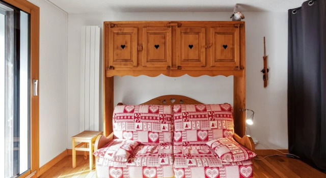 Studio in Les Deux Alpes , With Wonderful Mountain View and Balcony
