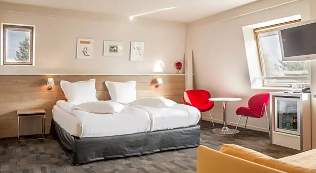 Номер Superior Logis Hôtel Restaurant & Spa La Rochette