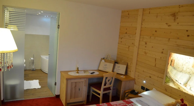 Номер Deluxe c 1 комнатой Hotel Ladina