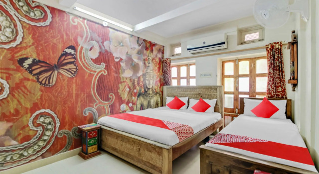 OYO 46815 Banaji Home Stay