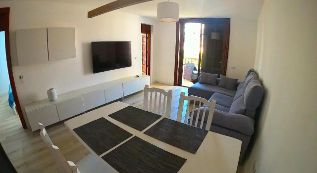 Parque Santiago I - 2 Bedroom - 1 Bathroom - Open plan living - Kitchen area - Extra large balcony - First Floor Apartment