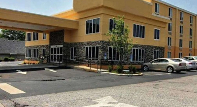 Clarion Inn & Suites Greenville, Boek Hotel Hotels in Tennessee met ontbijt, Ontbijt