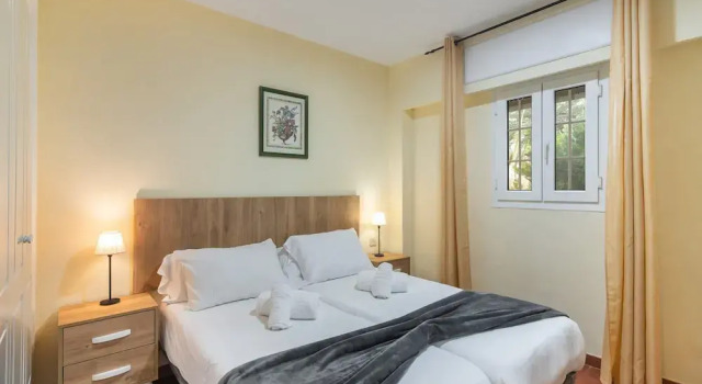 Golfside Apartment With Paddle Tennis, Забронировать Апартаменты/квартира Отели Айямонте с парковкой, Парковка