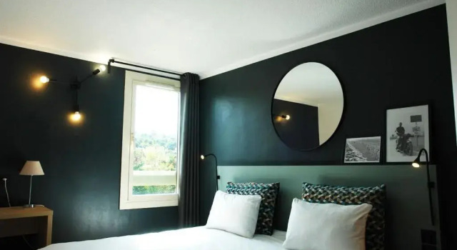 Номер Superior Brit Hotel Marseille Aéroport