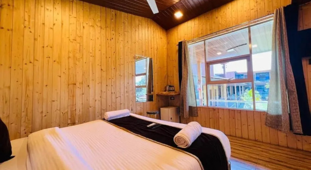 Двухместный семейный номер Standard с 2 комнатами с видом на бассейн Arya Resort & Spa