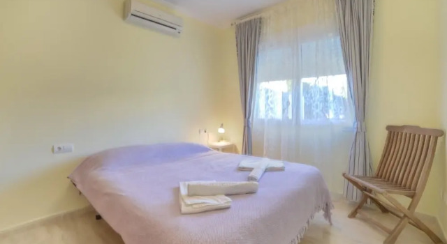 Bungalow - 3 Bedrooms with Pool and WiFi - 105003, Забронировать Отель Отели Кальпе с бассейном, Бассейн