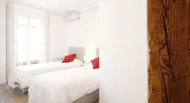 Dobo Rooms Puerta Del Sol I, Забронировать Отель Мадрид Провинция Мадрид, рядом с Дом-музей Лопе де Вега