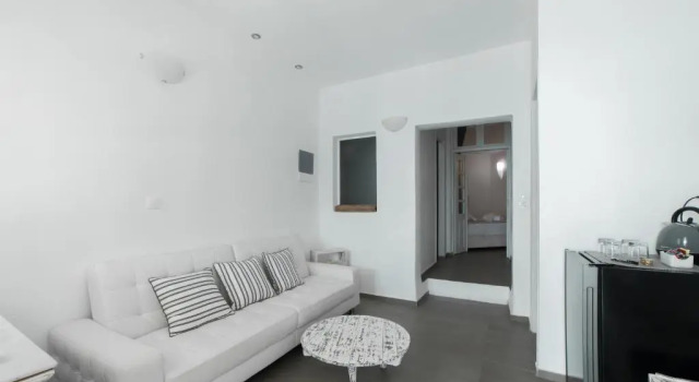 Апартаменты Deluxe Amoudi Villas