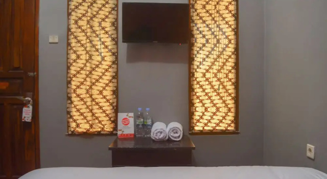 Habitación Estándar RedDoorz at Rita Guesthouse Pangandaran