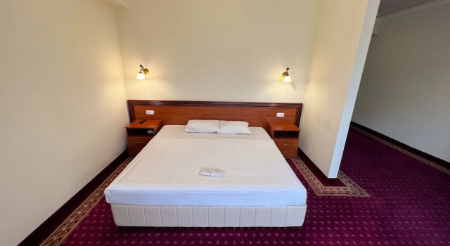 Olympavan Hotel, Prenota Hotel Hotel a Erevan con piscina, Piscina