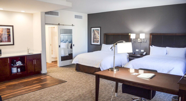 Hampton Inn & Suites Richmond - Downtown