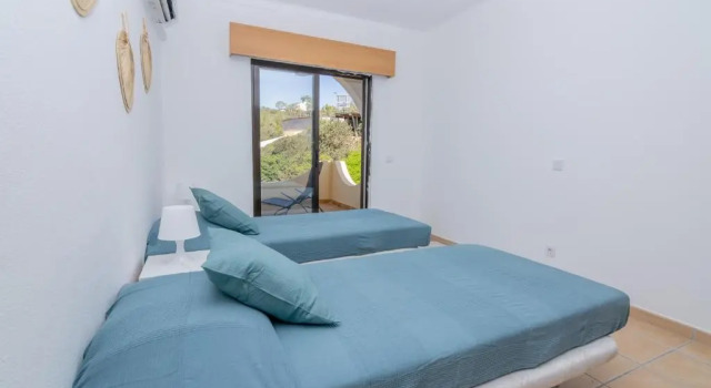 Vale de Centeanes Fabulous apartment by Innkeeper, Забронировать Апартаменты/квартира Отели Карвоэйру с парковкой, Парковка