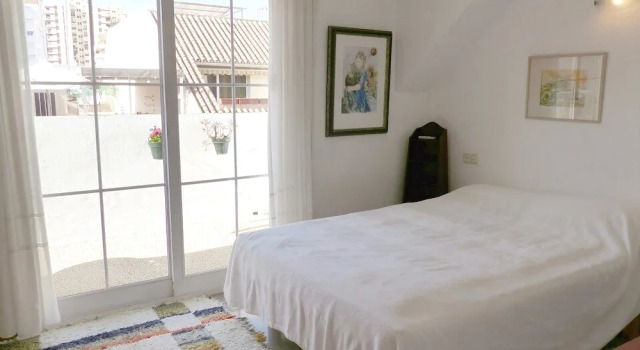 Private Rooftop Pool and Terrace Apartment Ref 87, Забронировать Апартаменты/квартира Апартаменты Фуэнхирола, рядом с Salon Varietes Theatre, Апартаменты/квартира