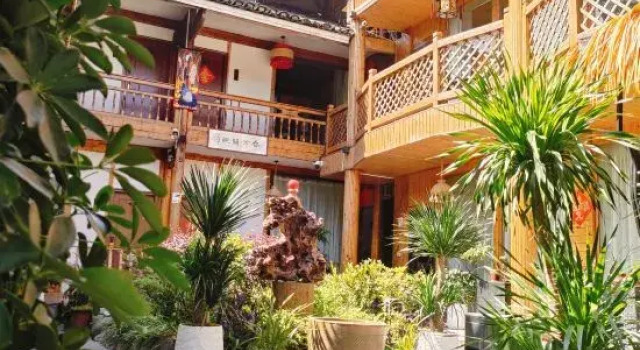 Fanjing Mountain Spring House Homestay